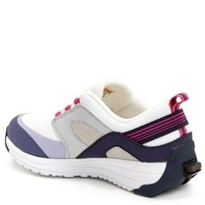 Zero Tie Soft Hill Girls Running Shoes Purple Y3